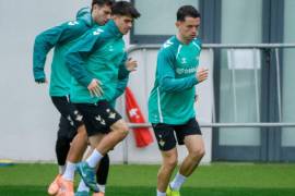 Al tener escasas oportunidades en España, Fidalgo podría buscar una nueva oportunidad en la Liga MX.