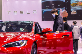 Los autos de Tesla no informan sobre la intensidad del frenado regenerativo, lo cual aumenta la posibilidad de una mala aplicación, apuntó China