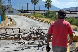 Los accesos 1, 4 y 9 continúan cerrados en espera de explicaciones claras sobre la situación interna.