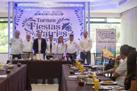 Autoridades del Club San Isidro y del Comité de Tenis encabezaron la presentación oficial del torneo ante medios y asistentes.