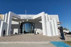 Corporaciones de los tres niveles de gobierno mantuvieron resguardo en el perímetro del inmueble durante el cateo, mientras se efectuaba el aseguramiento del armamento localizado en el interior.