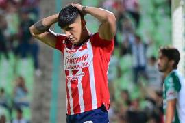Alan Pulido ha estado lejos del nivel que demostró en las Chivas Rayadas, con quienes fue múltiple campeón