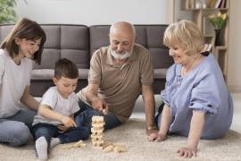 La sabiduría de los juegos tradicionales se combina con la curiosidad del mundo digital.