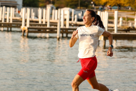 Argentina Valdepeñas Cerna estableció un nuevo récord mexicano de maratón en la categoría W45 durante la edición 2026 del Maratón de Chicago.