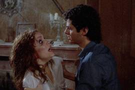 El cine de terror mexicano ha evolucionado de los relatos góticos y sobrenaturales de los años sesenta a las producciones contemporáneas cargadas de crítica social, realismo y tecnología.