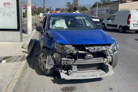 A pesar de la magnitud del impacto y de la movilización de autoridades, el accidente no dejó personas lesionadas, reportándose únicamente afectaciones materiales.