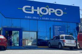 No se permitió el ingreso de personas al laboratorio después de confirmarse la muerte de la mujer.