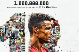 Además de ser uno de los atletas más ricos del mundo, Ronaldo sigue expandiendo su imperio digital y económico a través de su canal de YouTube.