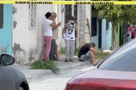 La abuela del adolescente solicitó apoyo a los servicios de emergencia tras encontrarlo inconsciente en el domicilio.