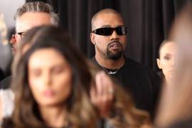 ¡Perdió la cabeza! Kanye West pierde el apoyo de Elon Musk y continúa con controversiales tuits