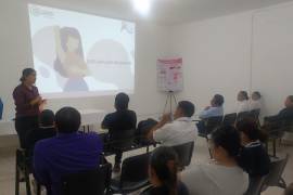 Este jueves se realizó una capacitación dirigida al personal del sector salud, con el objetivo de reforzar la detección oportuna del cáncer en la mujer.