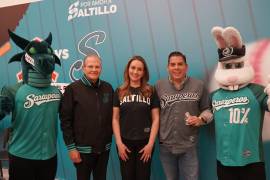 Autoridades y representantes de Saraperos invitan al Juego con Causa 2026 en beneficio del programa “TEAcompaño con Amor”.