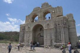 Emerge iglesia del siglo XVI en Chiapas, por la sequía