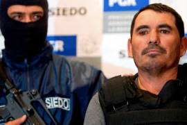 Santiago Meza López, a cambio de un pago de 600 dólares a la semana, disolvió, según sus declaraciones, durante 10 años más de 300 cuerpos.