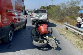 Elementos de la Policía Municipal tomaron conocimiento del percance y aseguraron el área para evitar otro accidente.