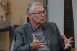 Flores arrobó al dueño de Grupo Salinas y le extendió una invitación directa para sumarse a la causa, recordando que quienes donen pueden recibir un comprobante deducible de impuestos.