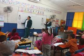 Personal del IMSS realizó valoraciones de salud visual, bucal, peso y talla a estudiantes de primaria en Coahuila.