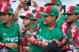 Los jugadores entrenan bajo la dirección de Esteban Gallardo, quien lidera el equipo chihuahuense en la Serie Mundial de Ligas Pequeñas.