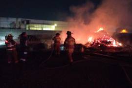 El incendio se registró en el interior de la empresa Tubacero en San Nicolás de los Garza, Nuevo León