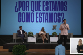 A Pedro Kumamoto Aguilar, candidato de la coalición ‘Sigamos Haciendo Historia en Jalisco’ de Morena, PVEM, PT, Hagamos y Futuro, le fue arrojado un hueso de peluche y lo llamó “¡vendido!”.