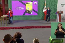 Paco Ignacio Taibo II presenta colección de libros ‘21 para el 21’