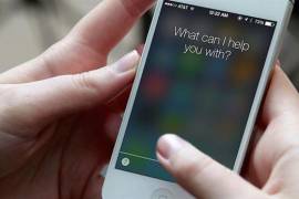 Siri ahora leerá tus mensajes de WhatsApp