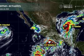 Gobierno de México lanzó una alerta este miércoles por el desplazamiento de tres ciclones ‘Rachel’, ‘Isaías’y ‘Simón’, que actualmente afectan al país, dos aguas del Pacífico y uno en el Atlántico.