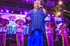 Negocian presentación de Paquita la del Barrio en Saltillo o reembolso de boletos