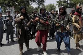 Los talibanes negaron que se hubiera ofrecido tal acuerdo de paz y, en cambio, intensificaron su violento ataque