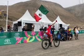 Mexicana Daniela Campuzano se lleva el oro en ciclismo de montaña en los Juegos Panamericanos