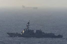 El comando Central de EU dejó fuera de servicio a un petrolero sin carga en el Golfo de Omán después de que la tripulación se negara a obedecer las órdenes de las fuerzas estadunidenses.