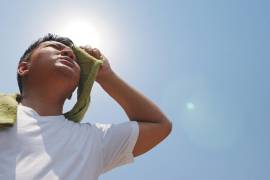 Exhortan a reforzar medidas preventivas para evitar afectaciones a la salud por el calor extremo