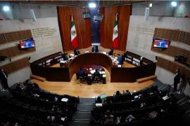 El bloque mayoritario sostuvo que el INE no realizó una investigación exhaustiva para comprobar la relación de las candidaturas con los acordeones y, en su caso, el beneficio que obtuvieron en la elección.