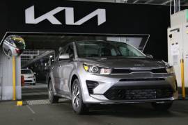 Fue hace un mes que la automotriz coreana, Kia México, logró en diciembre del 2025 su mejor cifra de venta de vehículos ligeros en toda su trayectoria, al colocar 10 mil 393 unidades para un mes. FOTO: