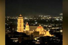La nueva iluminación de la Catedral de Santiago en Saltillo, parte del programa “México Brilla” de Iberdrola México, resalta la arquitectura histórica del emblemático recinto.