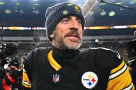 Aaron Rodgers recibió una oferta formal de los Steelers de Pittsburgh, que buscan retener al quarterback para la temporada 2026 de la NFL.