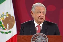 Obrador apuntó que el AICM “se salvó”, porque si se hubiera concretado el proyecto del aeropuerto en Texcoco, se buscaba cancelar la operación de la terminal actual