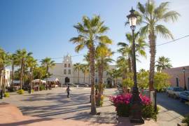 Baja California Sur ejemplifica la importancia de diferenciar inversión e injerencia, al recibir 511.9 millones de dólares de inversión extranjera directa en turismo durante el primer semestre de 2026.