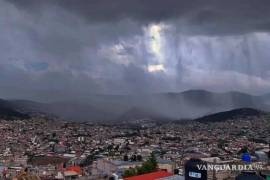 Canales de baja presión y el Monzón Mexicano azotarán a México con fuertes lluvias, granizadas e inundaciones.