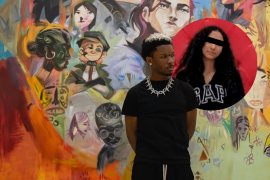 La policía de Los Ángeles identificó a Celeste Rivas Hernández, de 15 años, como la menor encontrada sin vida dentro de un Tesla propiedad del cantante D4vd; el caso sigue bajo investigación y aún no se determina la causa de muerte