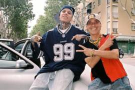 Manu Chao anunció en Instagram: “Con mi amigo Santa Fe Klan”, anticipando el dueto.