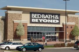 La cadena estadounidense de tiendas de artículos para el hogar, Bed Bath and Beyond, se ha declarado en quiebra este domingo.