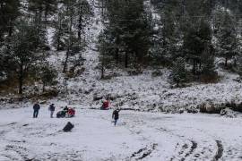 La temporada invernal 2026-2027 arranca en septiembre con el ingreso del primer sistema frontal, provocando descensos de temperatura, rachas de viento y precipitaciones en diversas entidades del país.