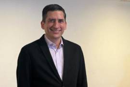 El ex panista, Felipe de Jesús Cantú Rodríguez anunció que presentó su registro ante Morena para buscar ser aspirante a la gubernatura del estado de Nuevo León.