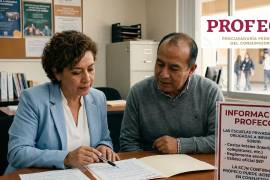 Profeco recordó que las escuelas particulares no pueden imponer proveedores para comprar útiles o uniformes, exigir productos nuevos ni retener documentos académicos por adeudos.