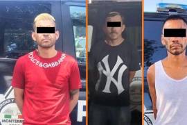 La Policía de Monterrey detuvo a tres hombres en distintos operativos en el centro de la ciudad; les aseguraron cristal, marihuana y cocaína.