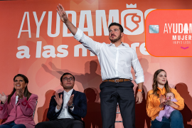 Entregan tarjetas “Ayudamos” en el municipio de Apodaca, Nuevo León