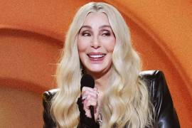 Desde el folk hippie de los sesenta hasta el autotune que revolucionó el pop moderno, Cher construyó una carrera imposible de encasillar.