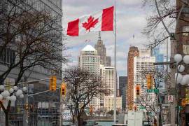 En términos interanuales, el mercado laboral mantuvo un crecimiento moderado, con 134 mil empleos más que los registrados en enero de 2025. FOTO: