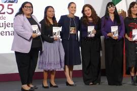 La presidenta Claudia Sheinbaum presentó la Cartilla de Derechos de las Mujeres, una herramienta fundamental para garantizar el conocimiento y la defensa de los derechos femeninos en México.